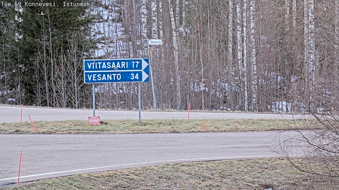 Weather Camera Image Väg 69 Konnevesi, Istunmäki, Konnevesi, Keski-Suomi