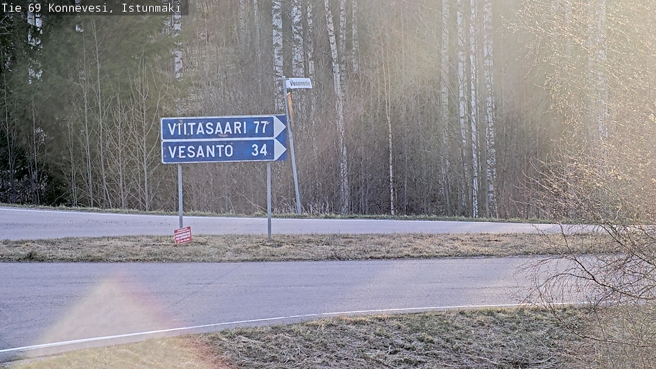 Weather Camera Image Väg 69 Konnevesi, Istunmäki, Konnevesi, Keski-Suomi