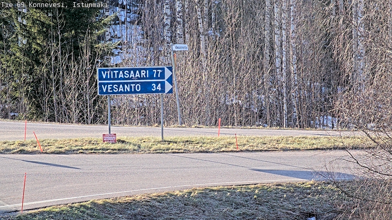 Weather Camera Image Väg 69 Konnevesi, Istunmäki, Konnevesi, Keski-Suomi