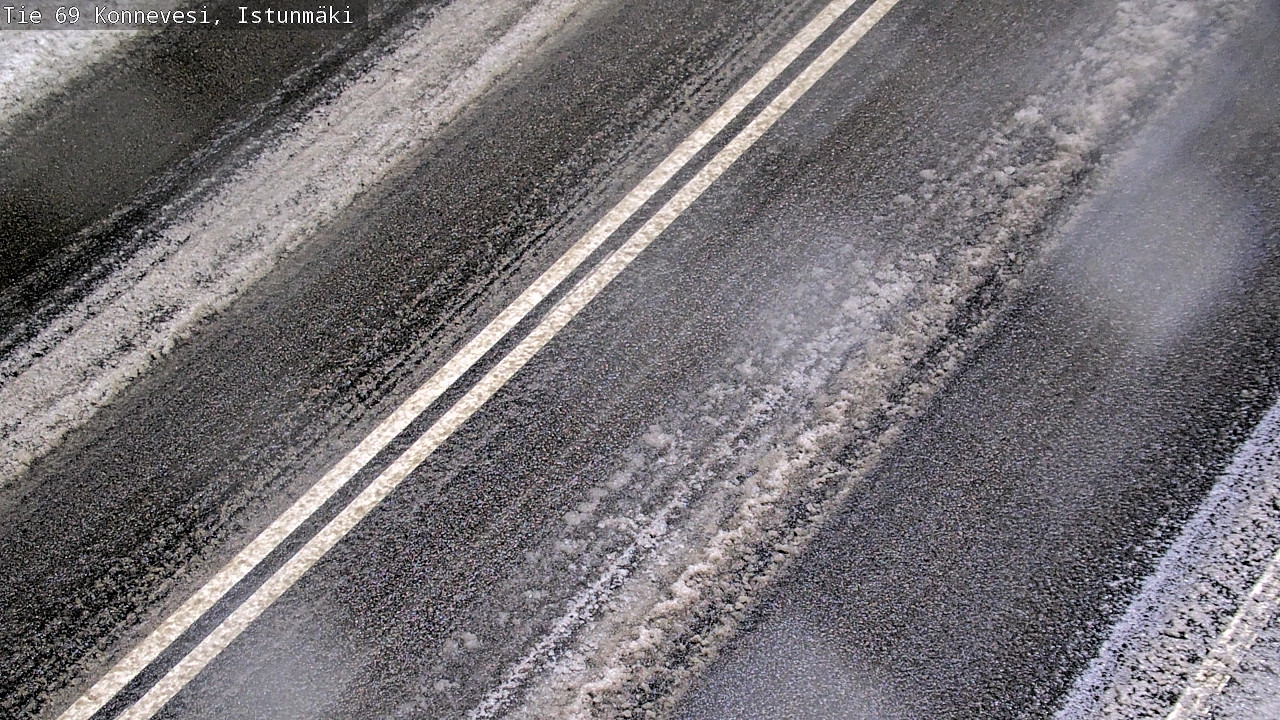 Weather Camera Image Väg 69 Konnevesi, Istunmäki, Konnevesi, Keski-Suomi