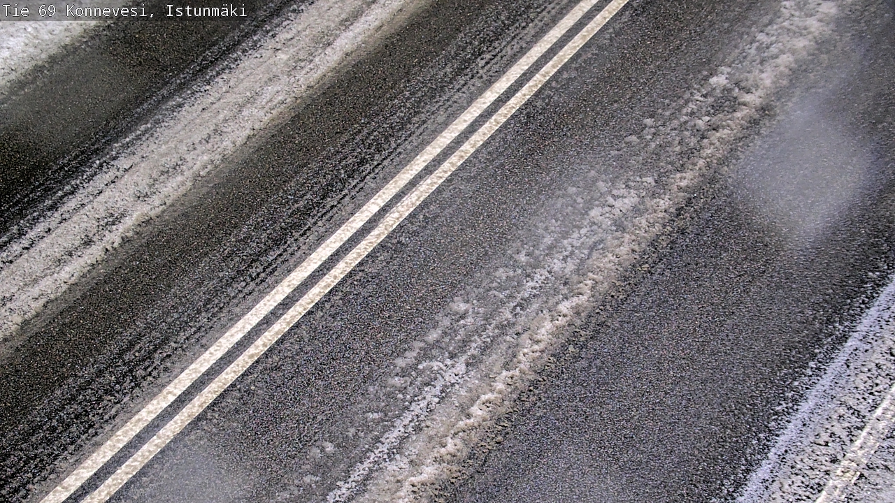 Weather Camera Image Väg 69 Konnevesi, Istunmäki, Konnevesi, Keski-Suomi