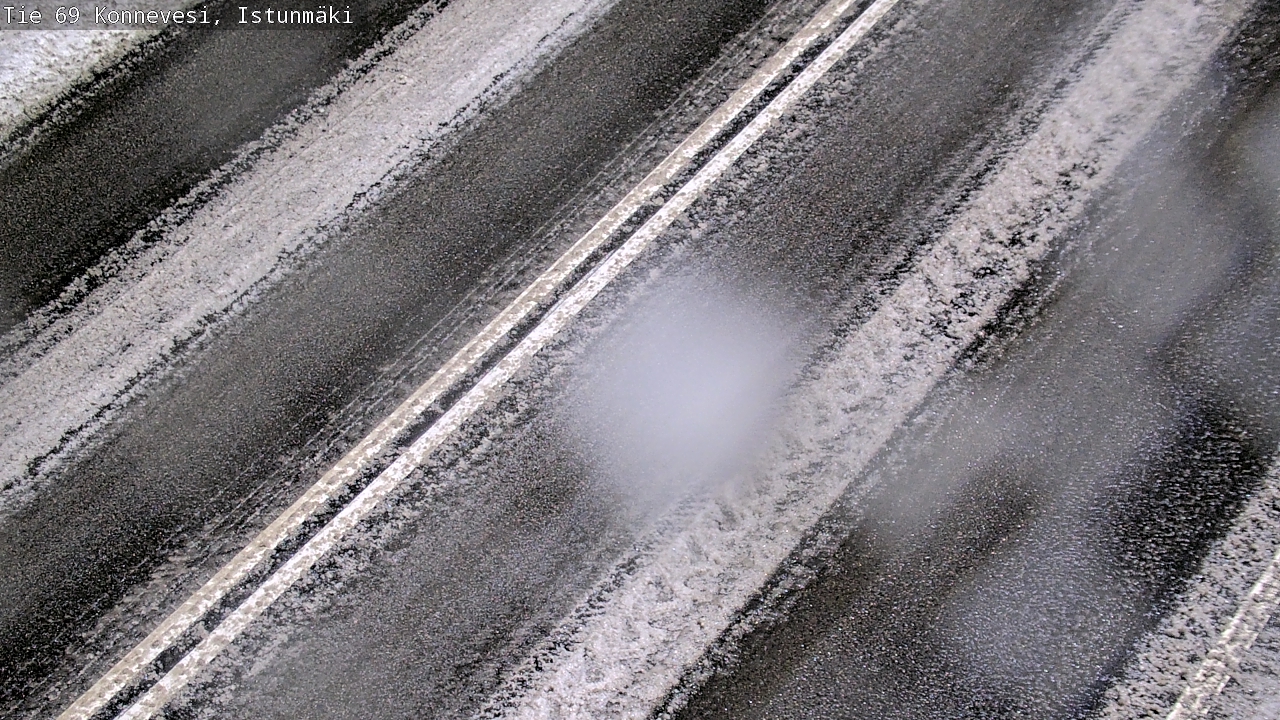 Weather Camera Image Väg 69 Konnevesi, Istunmäki, Konnevesi, Keski-Suomi