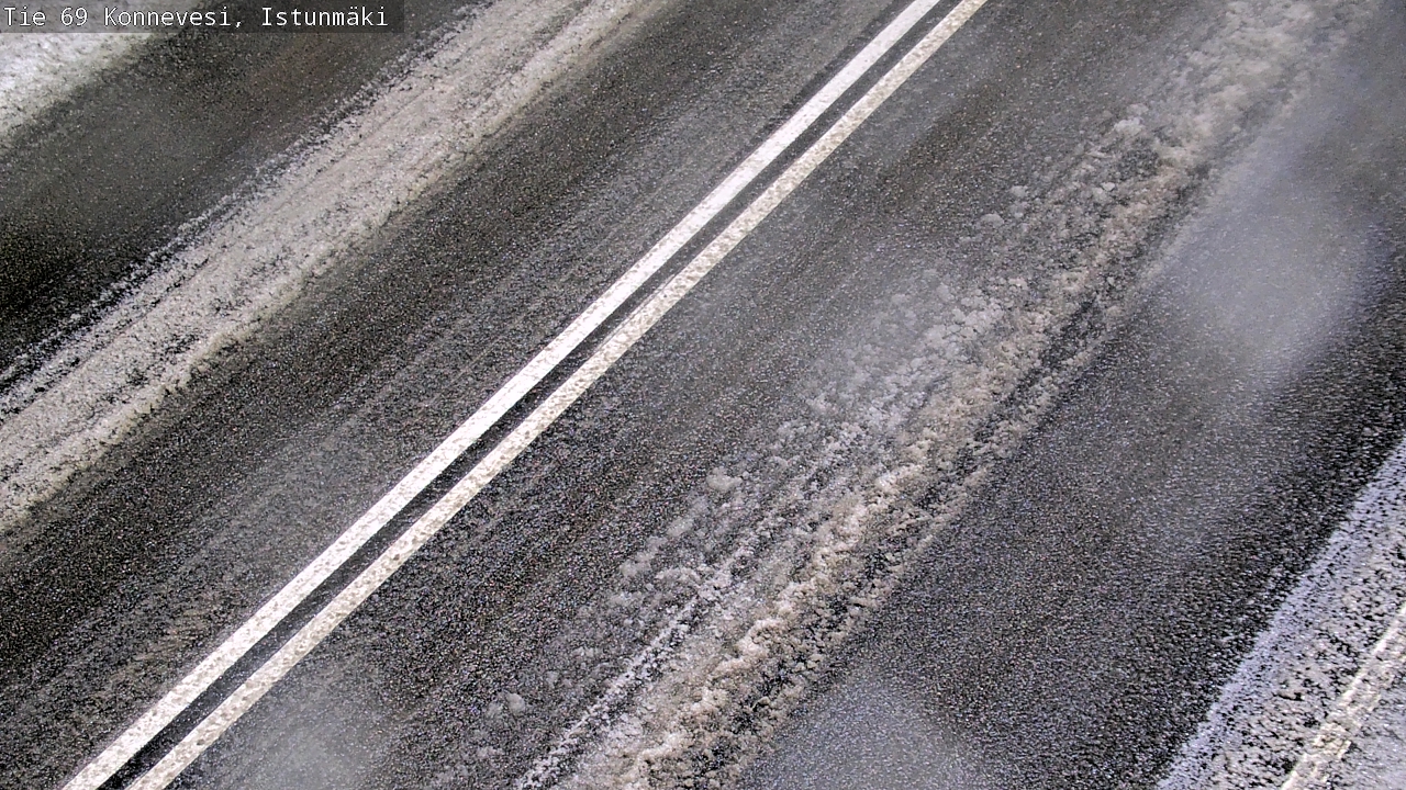 Weather Camera Image Väg 69 Konnevesi, Istunmäki, Konnevesi, Keski-Suomi