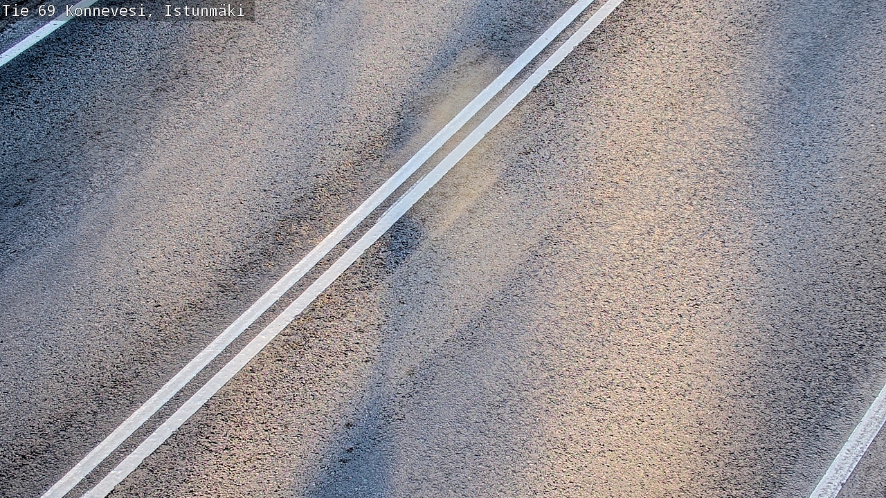 Weather Camera Image Väg 69 Konnevesi, Istunmäki, Konnevesi, Keski-Suomi