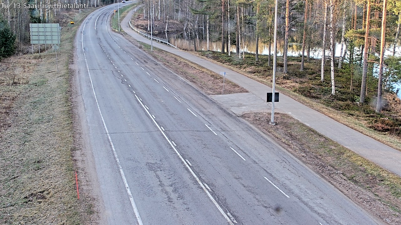 Weather Camera Image Väg 13 Saarijärvi, Saarijärvi, Keski-Suomi