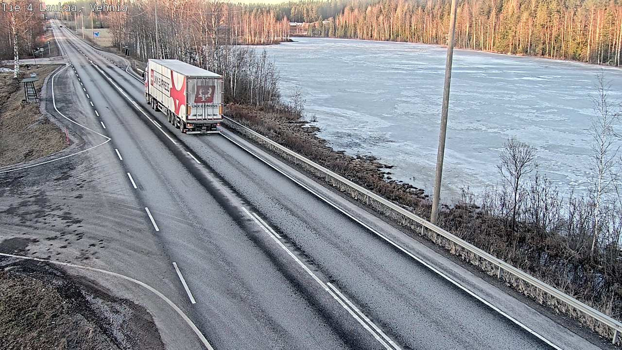 Weather Camera Image Väg 4  Laukaa, Vehniä, Laukaa, Keski-Suomi