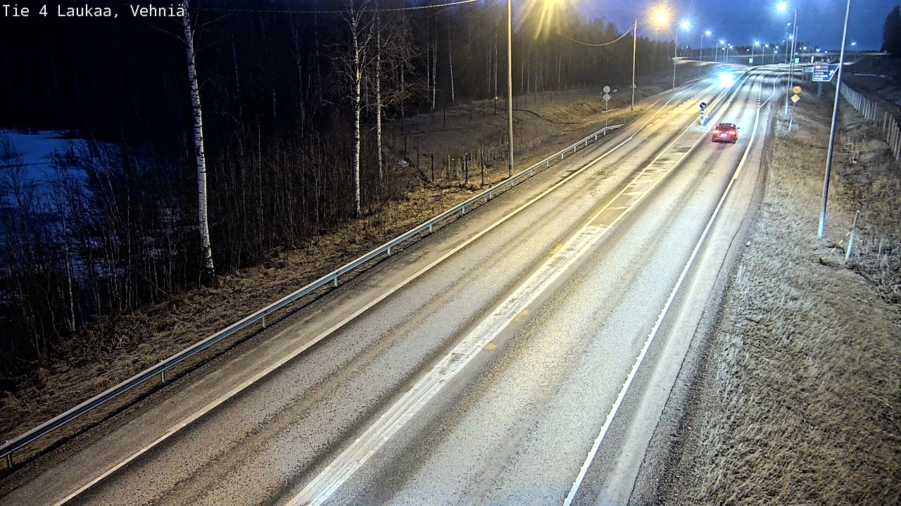 Weather Camera Image Väg 4  Laukaa, Vehniä, Laukaa, Keski-Suomi