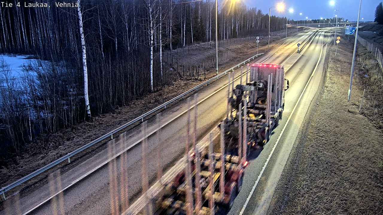 Weather Camera Image Road 4  Laukaa, Vehniä, Laukaa, Keski-Suomi