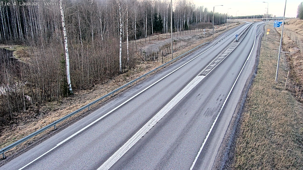 Kelikamerat Kuva Tie 4  Laukaa, Vehniä, Laukaa, Keski-Suomi