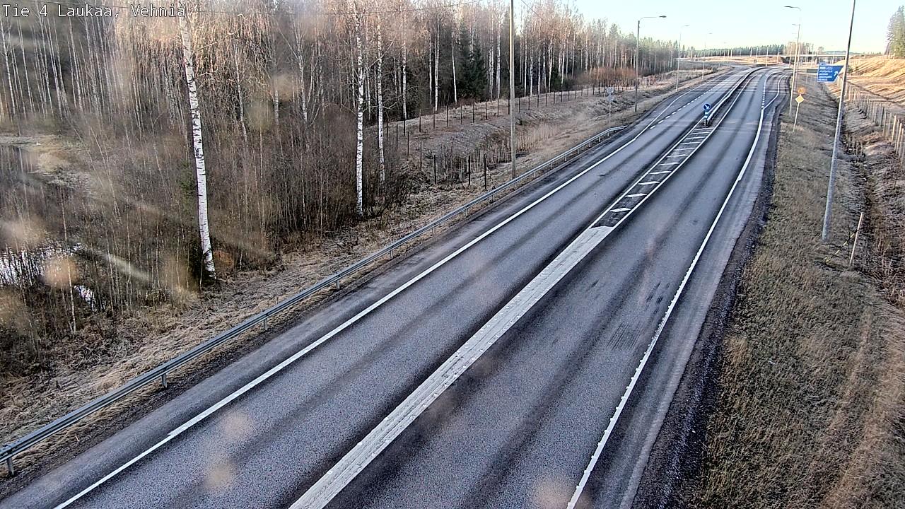 Weather Camera Image Väg 4  Laukaa, Vehniä, Laukaa, Keski-Suomi
