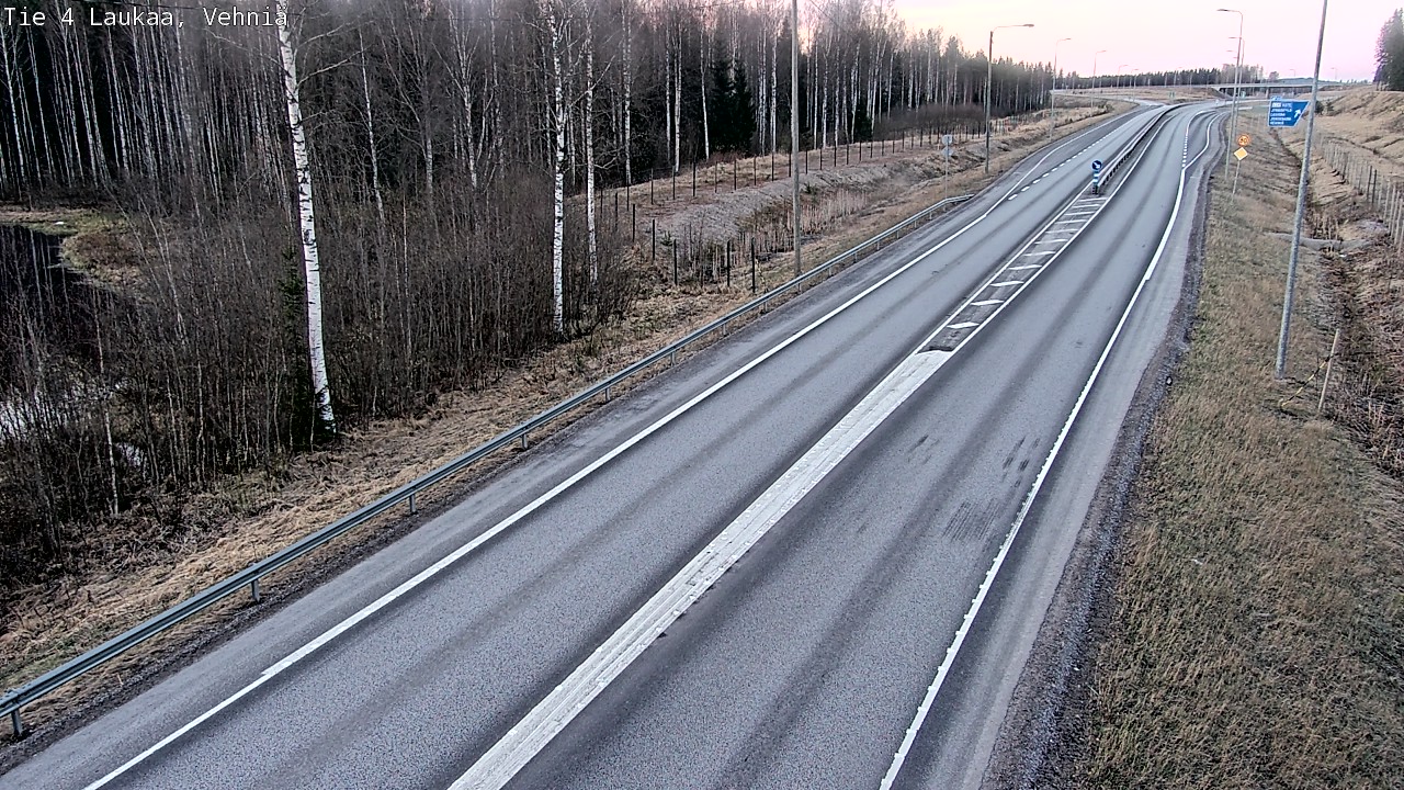 Kelikamerat Kuva Tie 4  Laukaa, Vehniä, Laukaa, Keski-Suomi