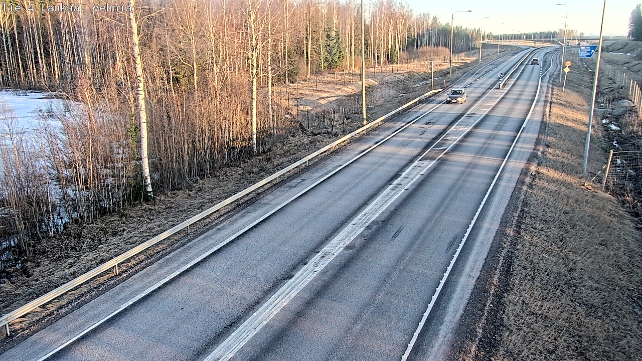 Weather Camera Image Väg 4  Laukaa, Vehniä, Laukaa, Keski-Suomi