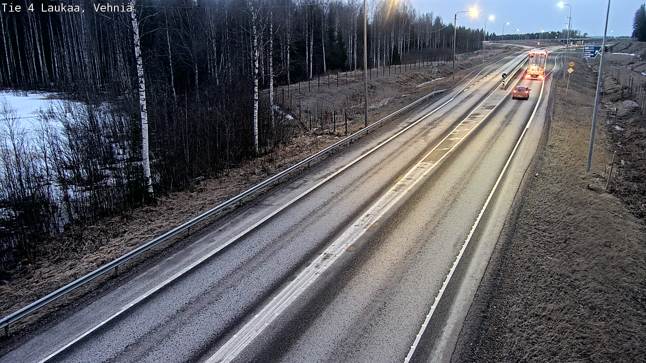 Weather Camera Image Väg 4  Laukaa, Vehniä, Laukaa, Keski-Suomi