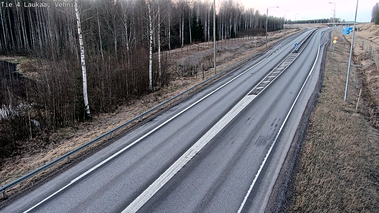 Weather Camera Image Väg 4  Laukaa, Vehniä, Laukaa, Keski-Suomi