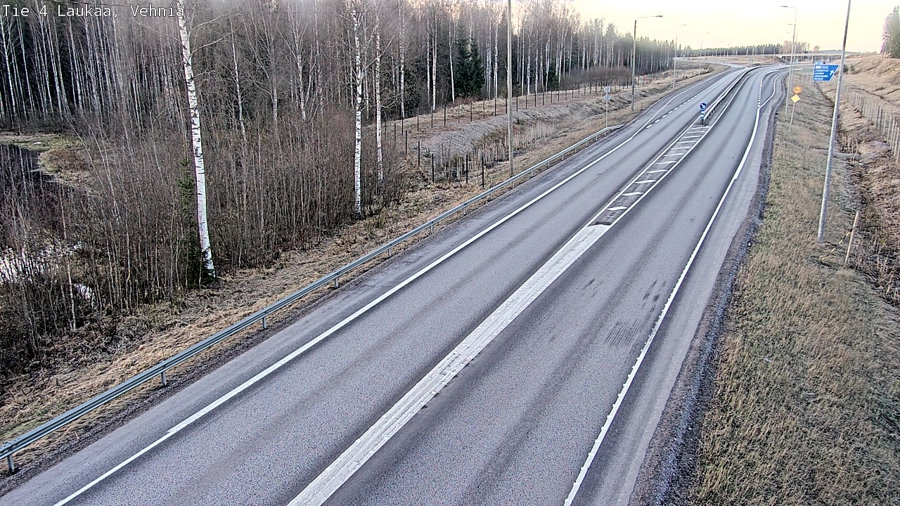 Kelikamerat Kuva Tie 4  Laukaa, Vehniä, Laukaa, Keski-Suomi
