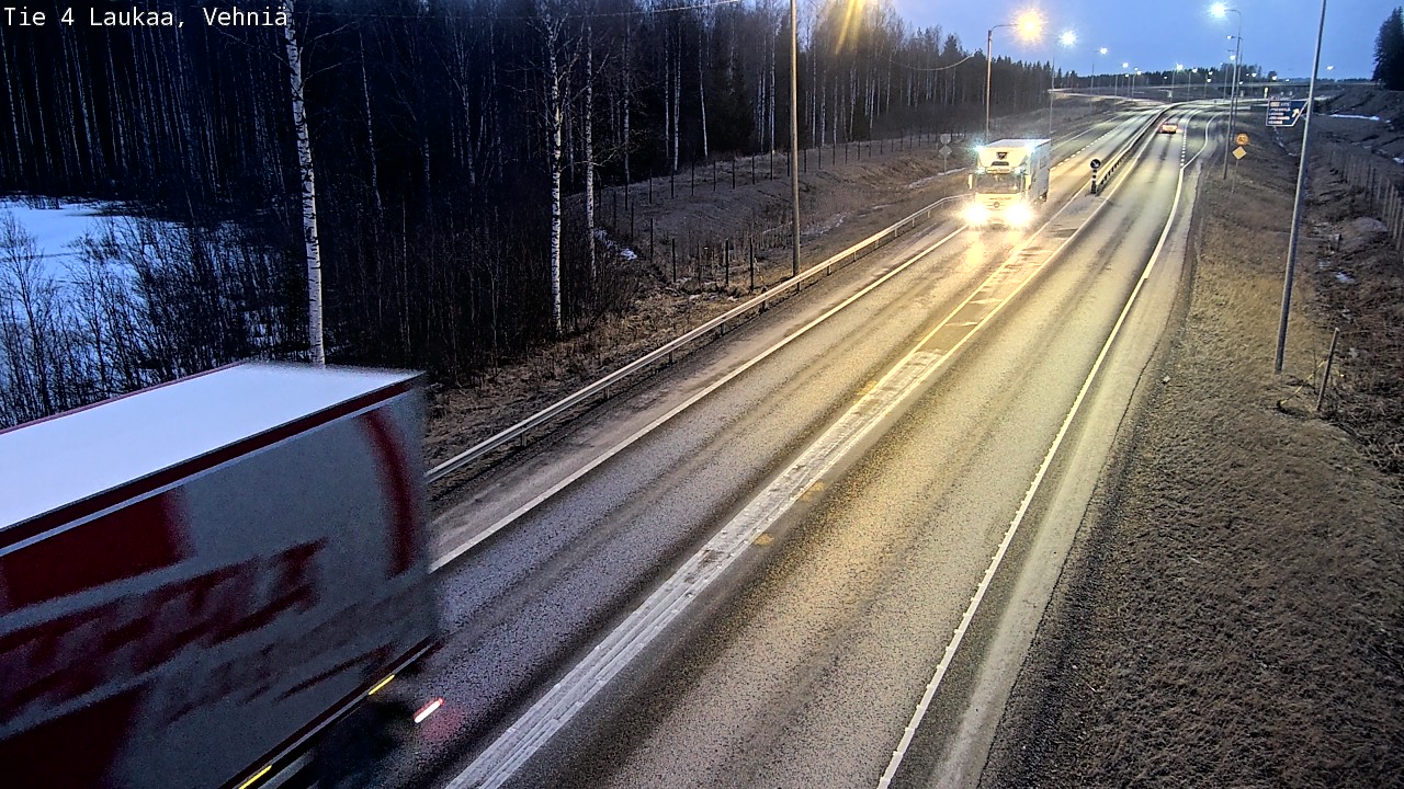 Weather Camera Image Väg 4  Laukaa, Vehniä, Laukaa, Keski-Suomi