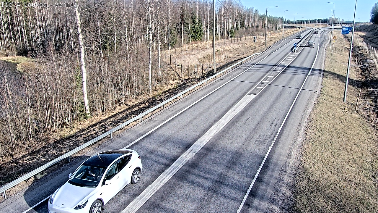 Weather Camera Image Väg 4  Laukaa, Vehniä, Laukaa, Keski-Suomi