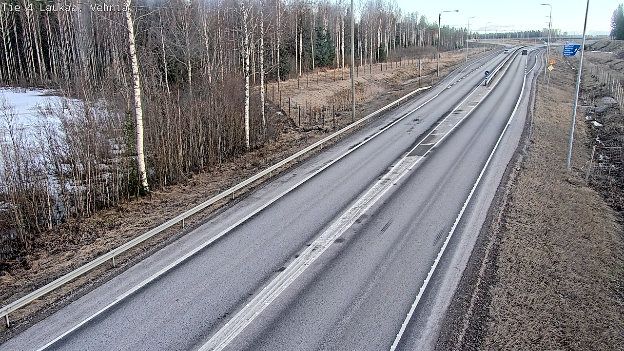 Weather Camera Image Väg 4  Laukaa, Vehniä, Laukaa, Keski-Suomi