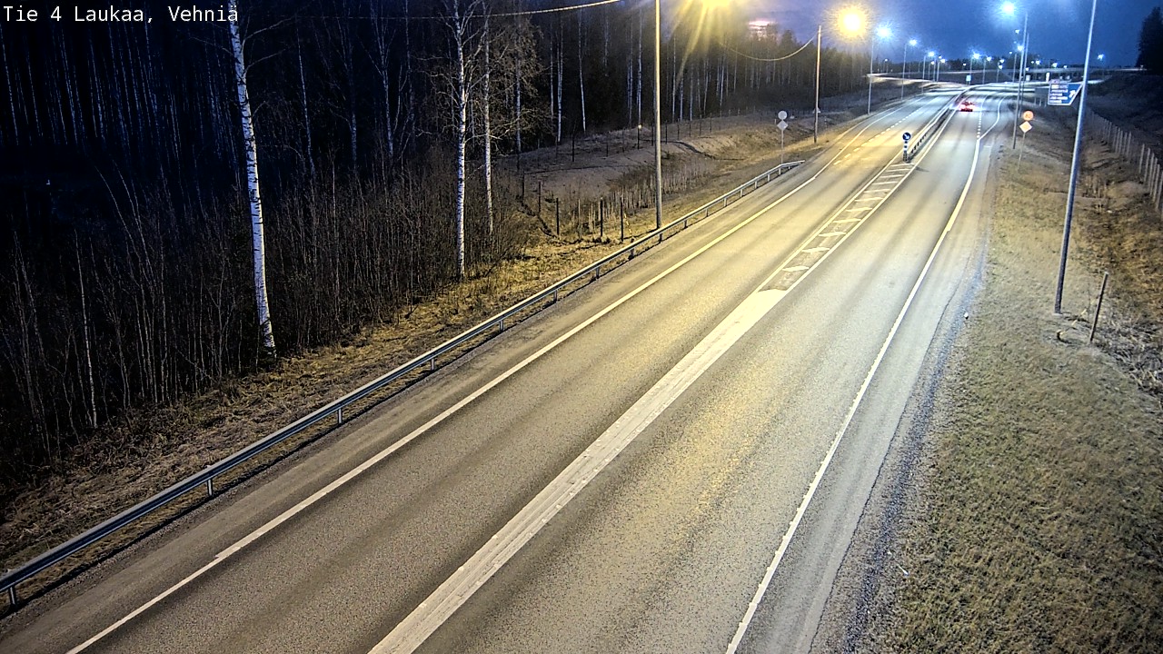 Weather Camera Image Väg 4  Laukaa, Vehniä, Laukaa, Keski-Suomi