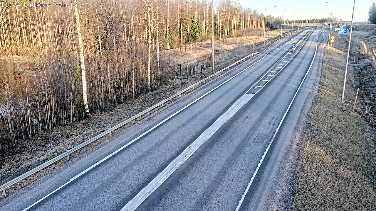 Weather Camera Image Väg 4  Laukaa, Vehniä, Laukaa, Keski-Suomi