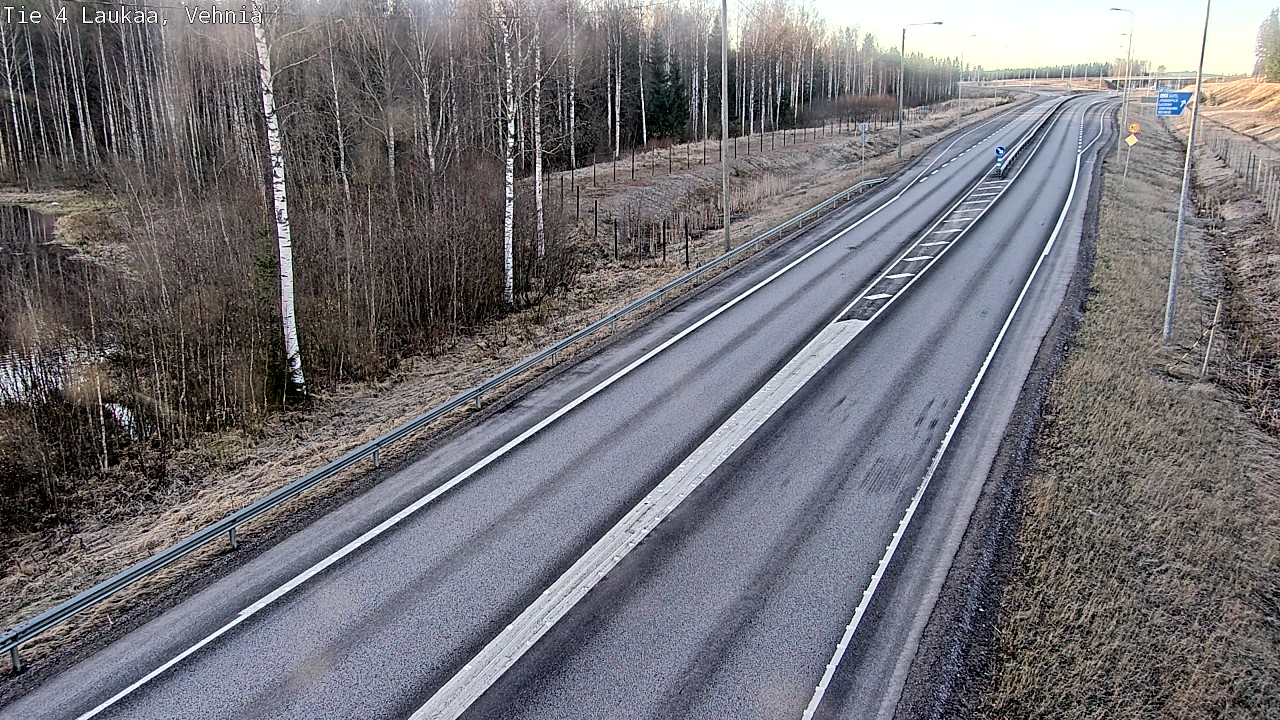 Weather Camera Image Väg 4  Laukaa, Vehniä, Laukaa, Keski-Suomi