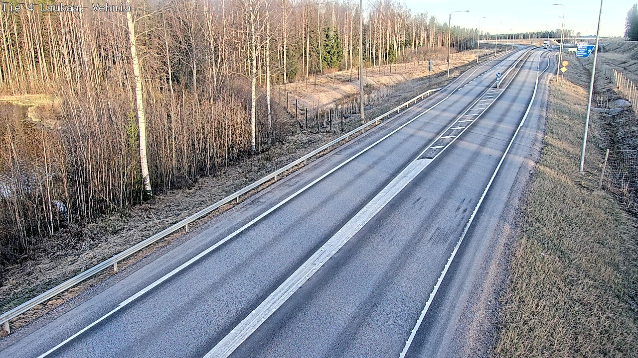 Weather Camera Image Väg 4  Laukaa, Vehniä, Laukaa, Keski-Suomi