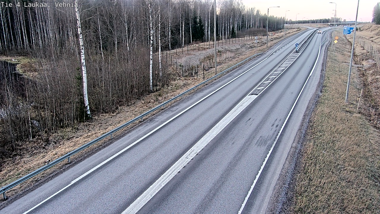 Kelikamerat Kuva Tie 4  Laukaa, Vehniä, Laukaa, Keski-Suomi