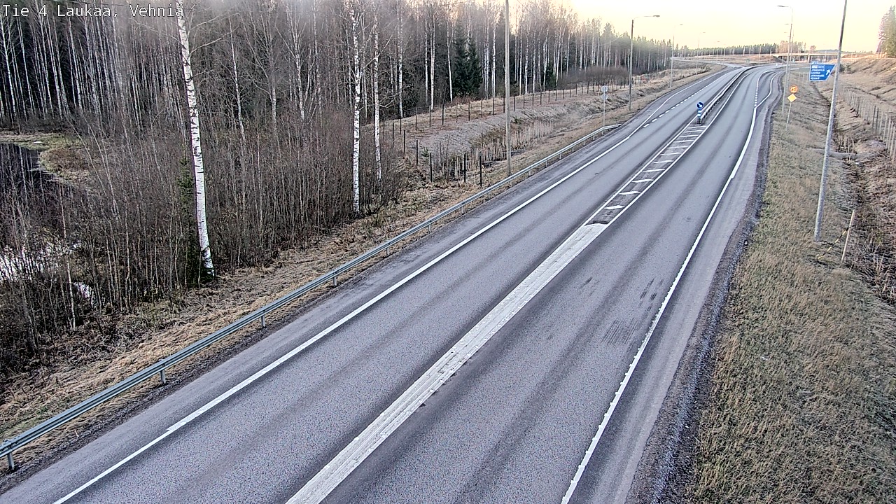 Kelikamerat Kuva Tie 4  Laukaa, Vehniä, Laukaa, Keski-Suomi
