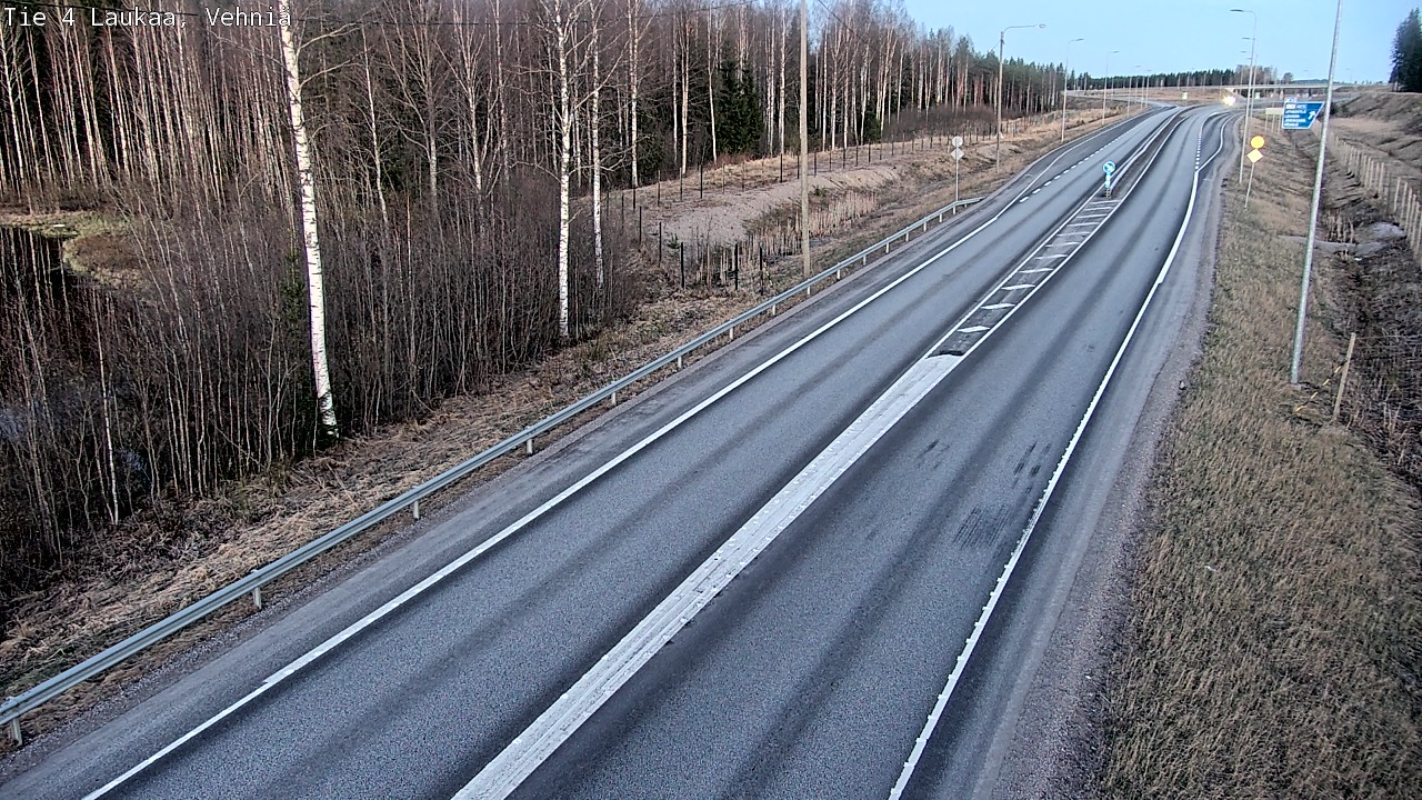 Weather Camera Image Väg 4  Laukaa, Vehniä, Laukaa, Keski-Suomi