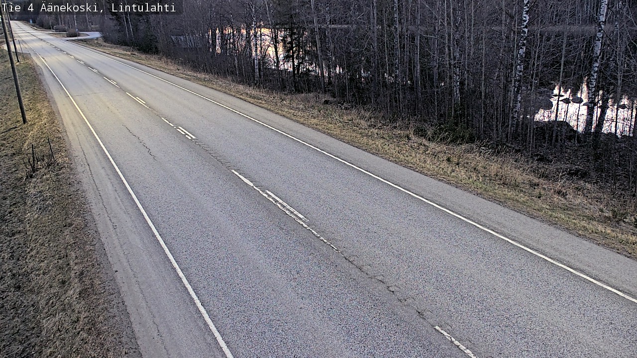 Weather Camera Image Road 4 Äänekoski, Lintulahti, Äänekoski, Keski-Suomi