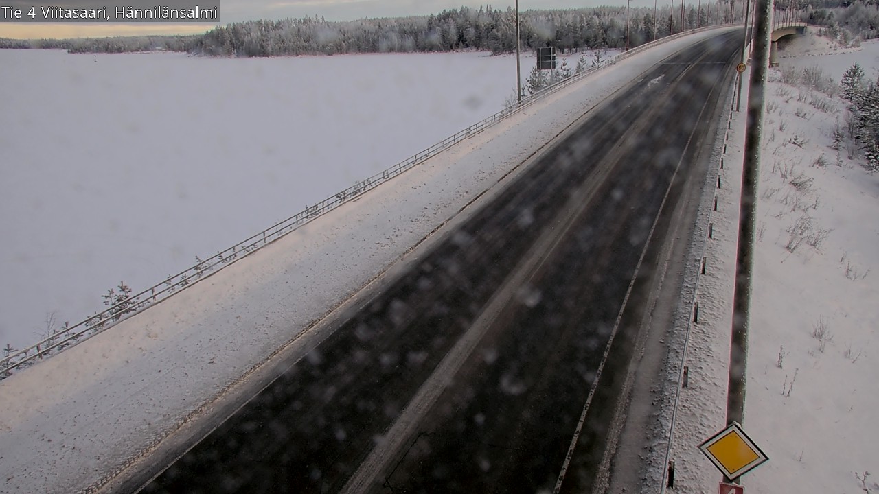 Weather Camera Image Väg 4 Viitasaari Hännilänsalmi, Viitasaari, Keski-Suomi