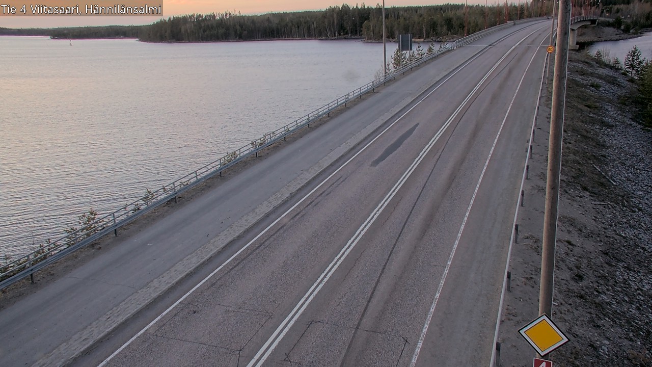 Weather Camera Image Väg 4 Viitasaari Hännilänsalmi, Viitasaari, Keski-Suomi