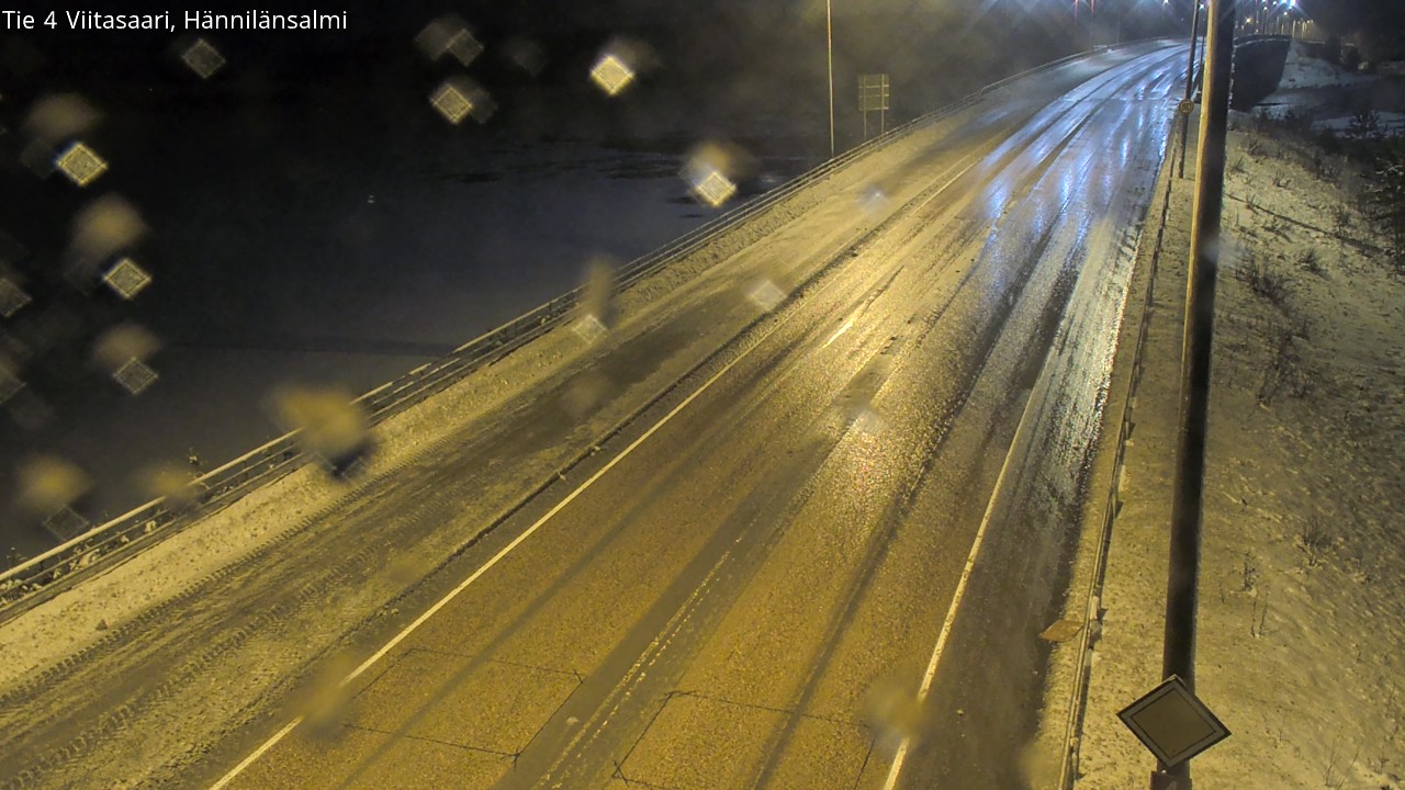 Weather Camera Image Väg 4 Viitasaari Hännilänsalmi, Viitasaari, Keski-Suomi