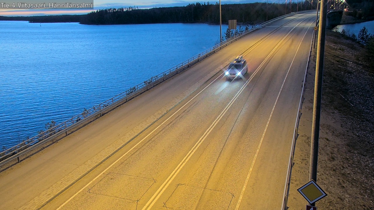 Weather Camera Image Väg 4 Viitasaari Hännilänsalmi, Viitasaari, Keski-Suomi
