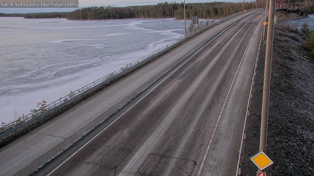 Weather Camera Image Road 4 Viitasaari Hännilänsalmi, Viitasaari, Keski-Suomi
