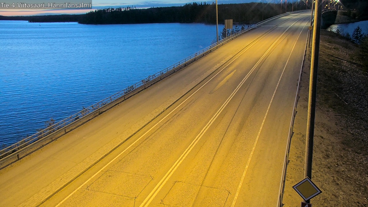 Weather Camera Image Väg 4 Viitasaari Hännilänsalmi, Viitasaari, Keski-Suomi