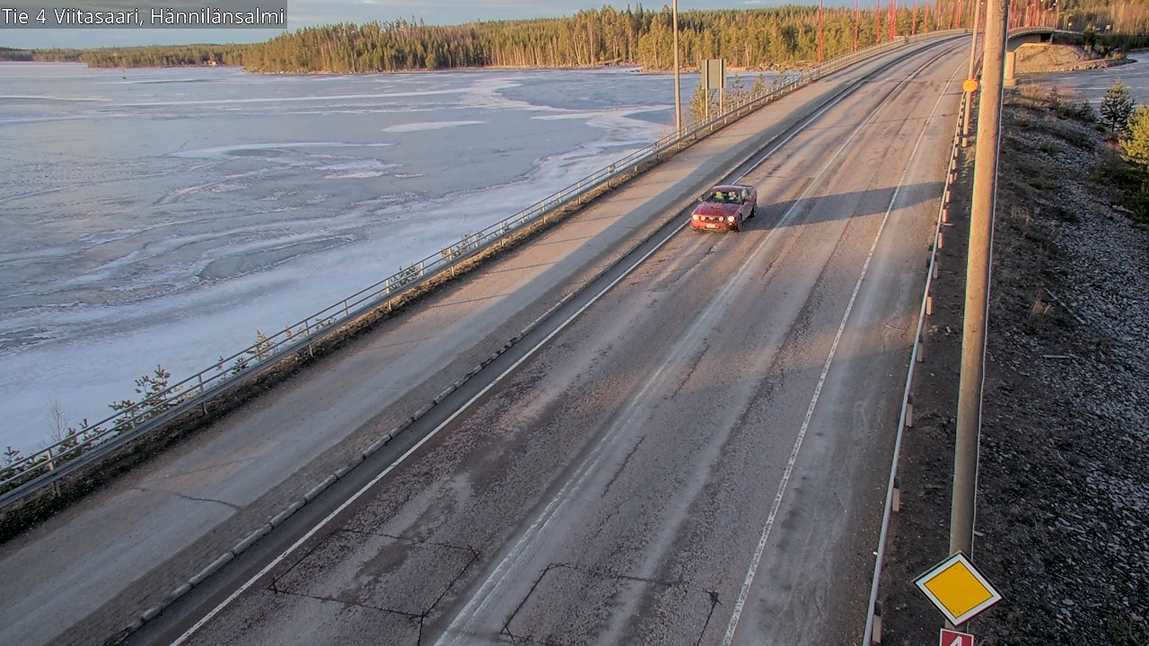 Weather Camera Image Road 4 Viitasaari Hännilänsalmi, Viitasaari, Keski-Suomi