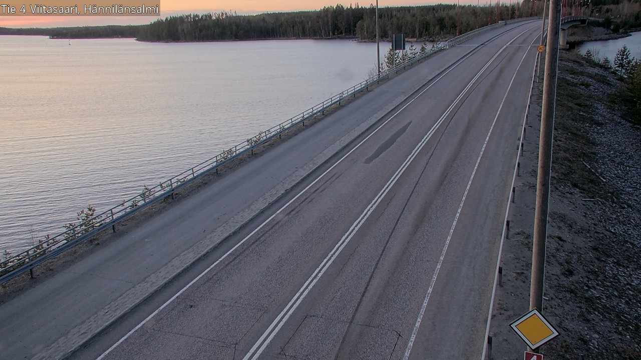 Weather Camera Image Väg 4 Viitasaari Hännilänsalmi, Viitasaari, Keski-Suomi