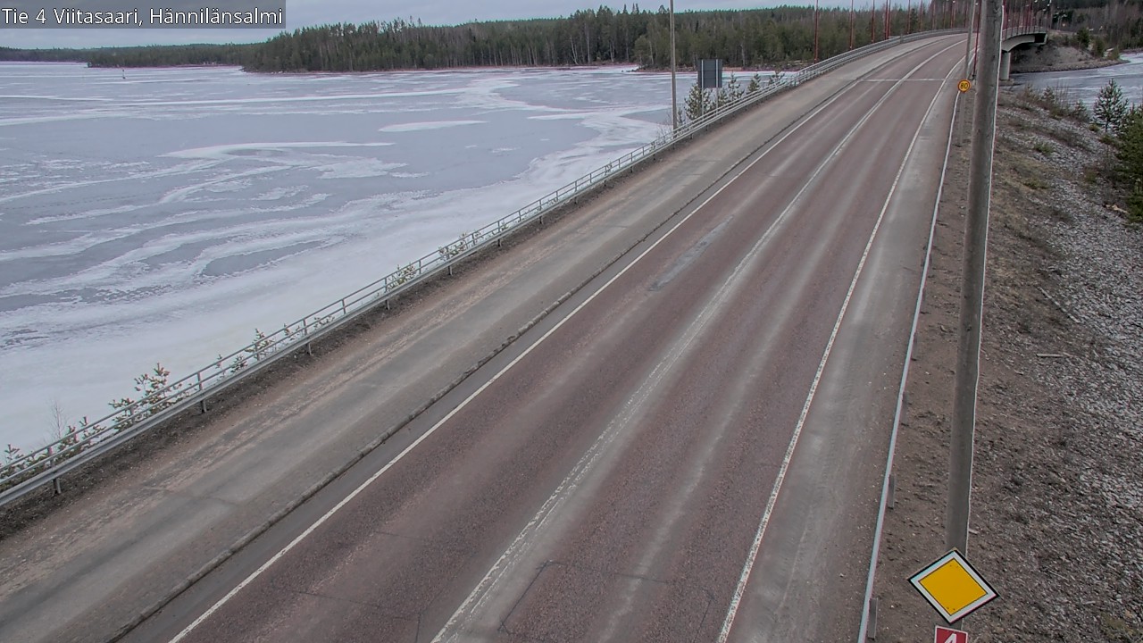 Weather Camera Image Väg 4 Viitasaari Hännilänsalmi, Viitasaari, Keski-Suomi