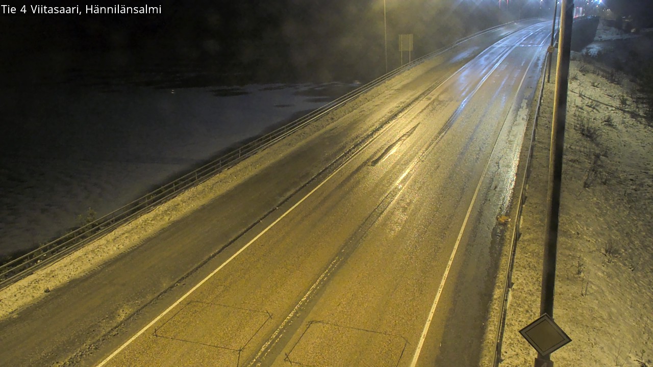 Weather Camera Image Väg 4 Viitasaari Hännilänsalmi, Viitasaari, Keski-Suomi
