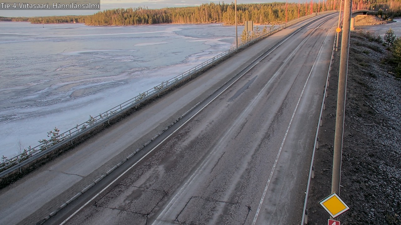 Weather Camera Image Road 4 Viitasaari Hännilänsalmi, Viitasaari, Keski-Suomi