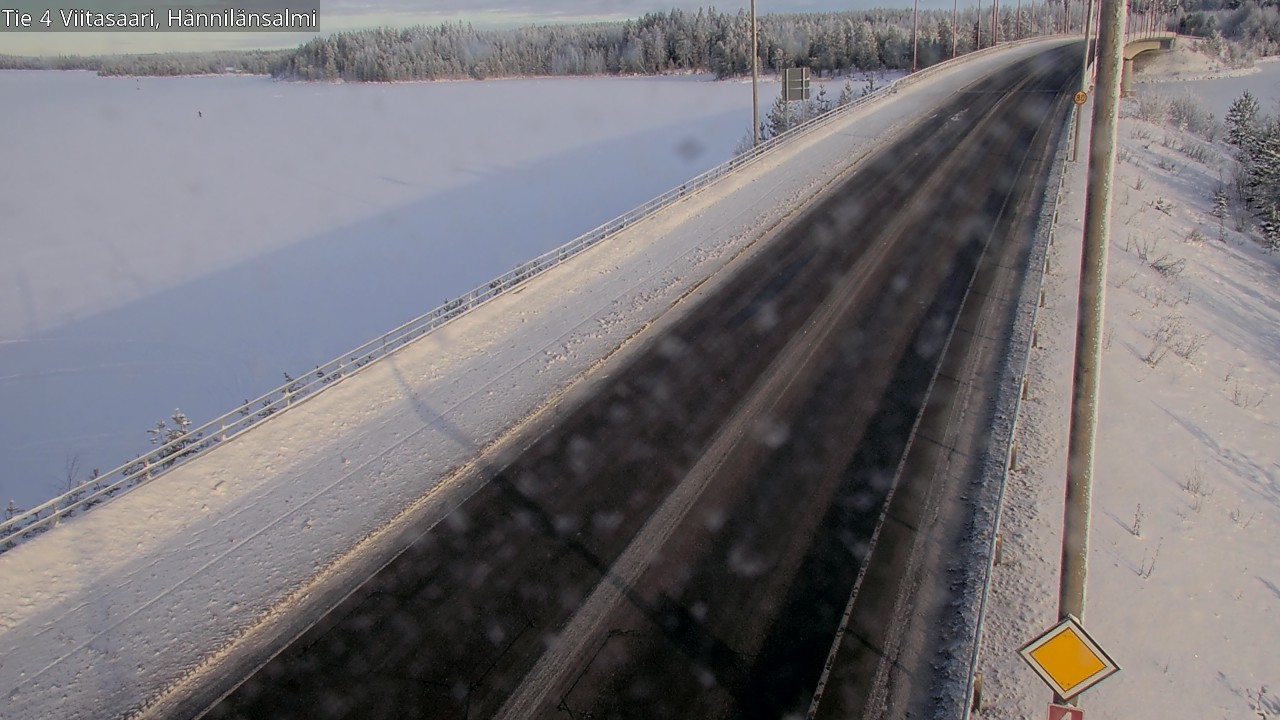 Weather Camera Image Väg 4 Viitasaari Hännilänsalmi, Viitasaari, Keski-Suomi