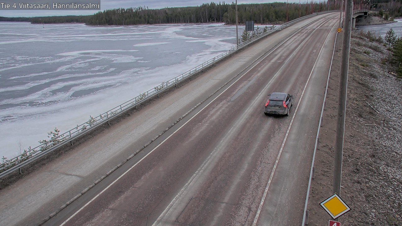 Weather Camera Image Väg 4 Viitasaari Hännilänsalmi, Viitasaari, Keski-Suomi