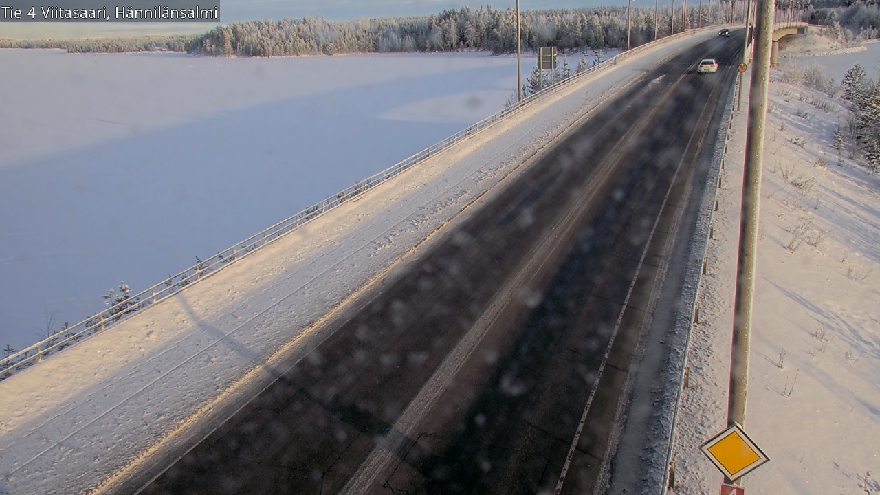 Weather Camera Image Väg 4 Viitasaari Hännilänsalmi, Viitasaari, Keski-Suomi