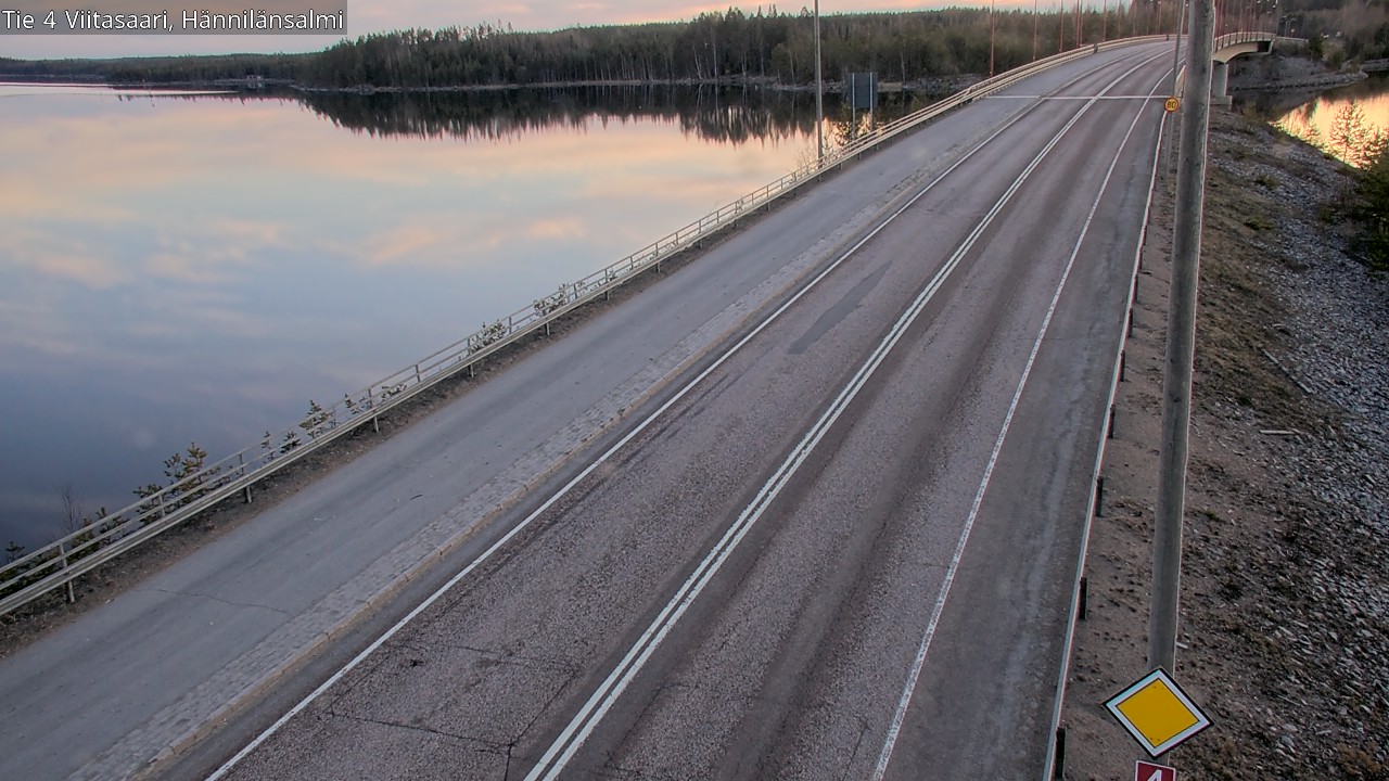 Weather Camera Image Väg 4 Viitasaari Hännilänsalmi, Viitasaari, Keski-Suomi