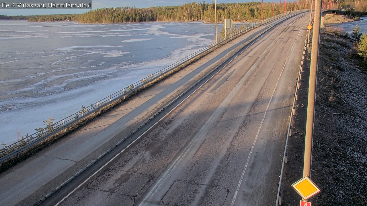 Weather Camera Image Road 4 Viitasaari Hännilänsalmi, Viitasaari, Keski-Suomi