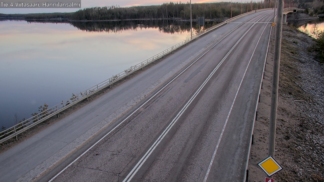 Weather Camera Image Väg 4 Viitasaari Hännilänsalmi, Viitasaari, Keski-Suomi
