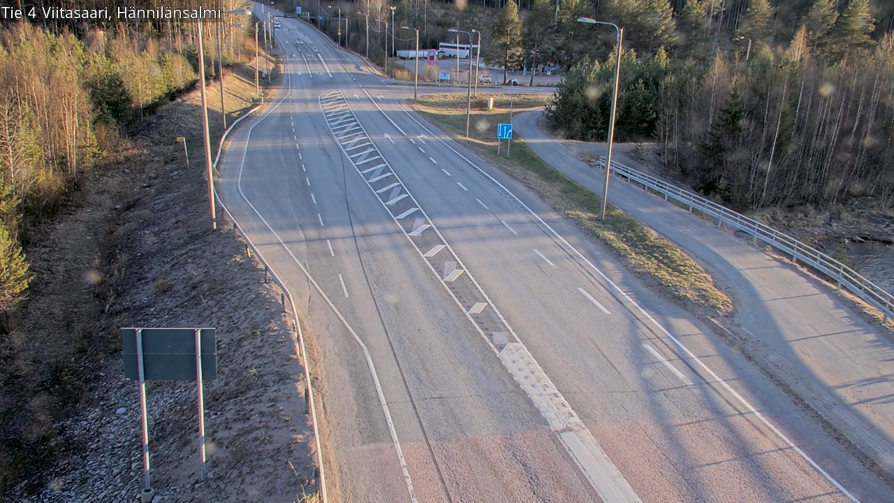 Weather Camera Image Väg 4 Viitasaari Hännilänsalmi, Viitasaari, Keski-Suomi
