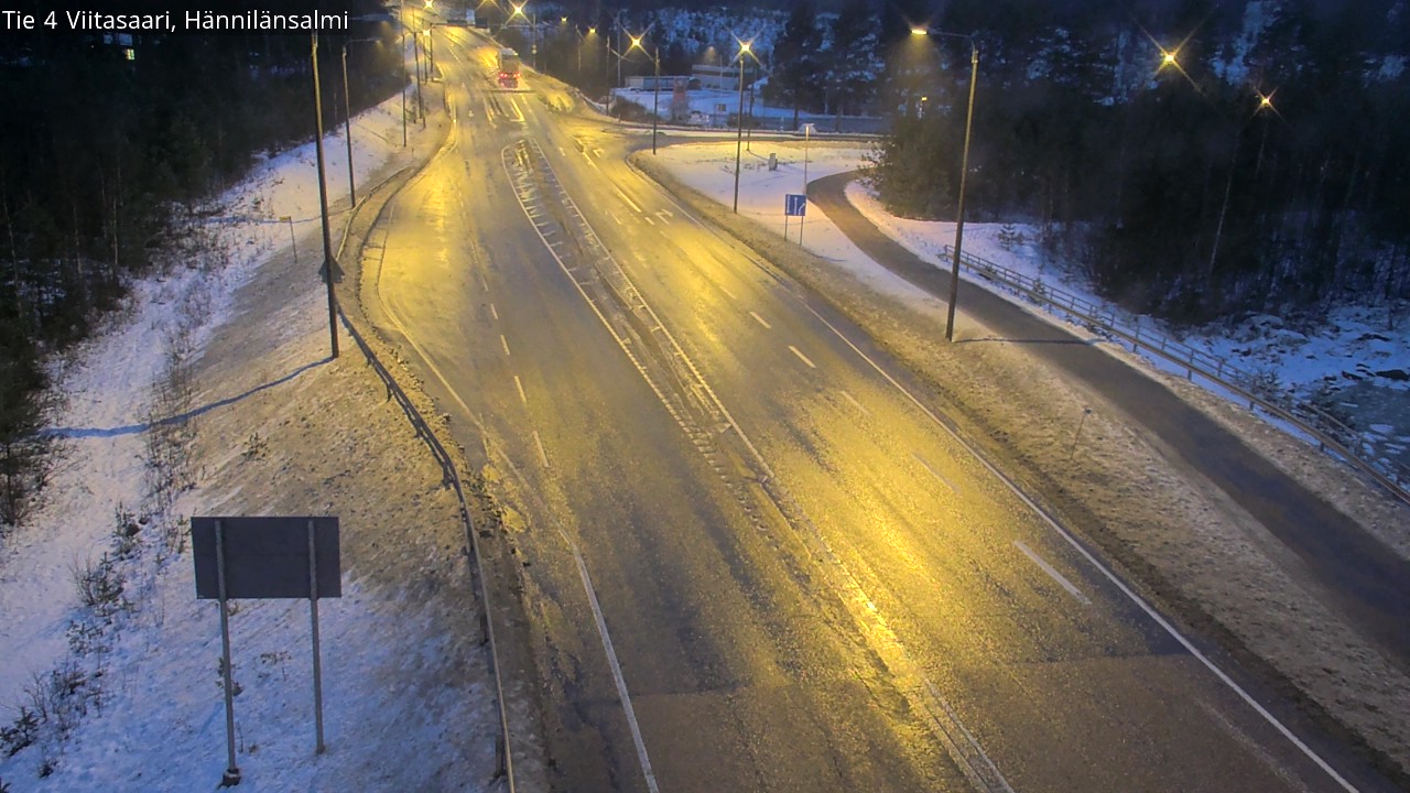Weather Camera Image Väg 4 Viitasaari Hännilänsalmi, Viitasaari, Keski-Suomi