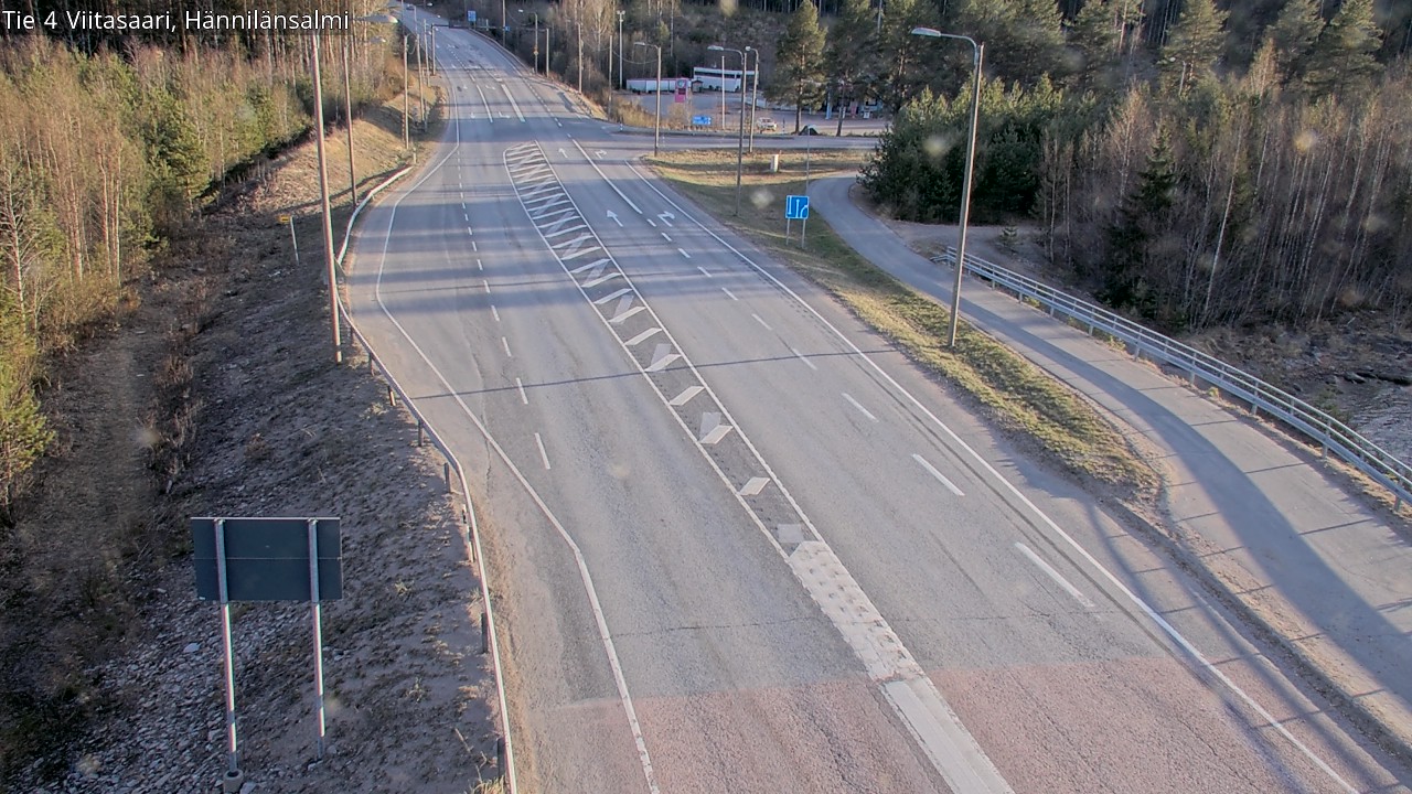 Weather Camera Image Väg 4 Viitasaari Hännilänsalmi, Viitasaari, Keski-Suomi